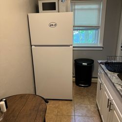 Mora Fridge - mrt180n6awd