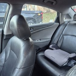 Sonata 2012 For Sale 215k Mile