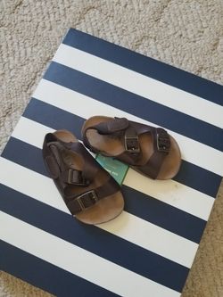 Cute baby sandals size 4