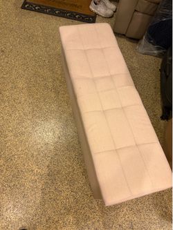GREAT CONDITION OTTOMAN WITH STORAGE