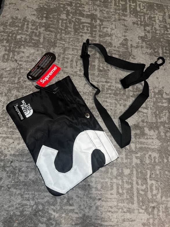 Supreme bag 