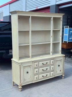 White Cream Dresser Buffet Hutch