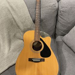 Yamaha Guitar