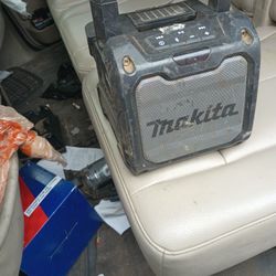 Makita Speaker 🔊