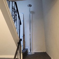 Workout/  Dance Stripper Pole 