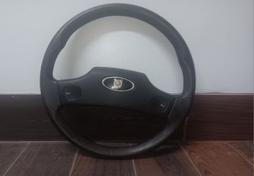 Jaguar Vanden Plas Leather Steering Wheel