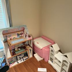 Toy Box And Doll Houses
