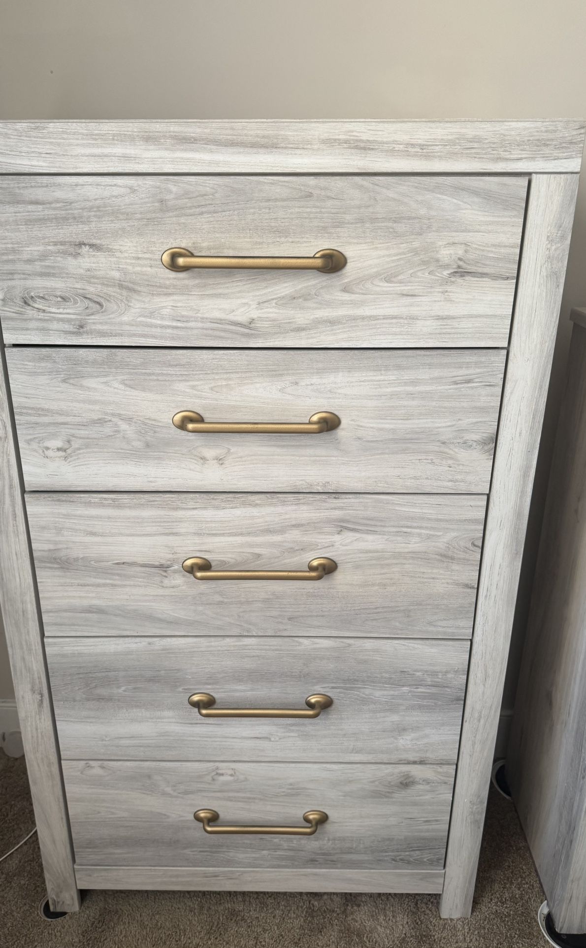 Grey/Beige 5 Drawer Chest of Drawers