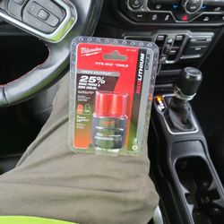 Milwaukee M12 Red Lithium 2.5
