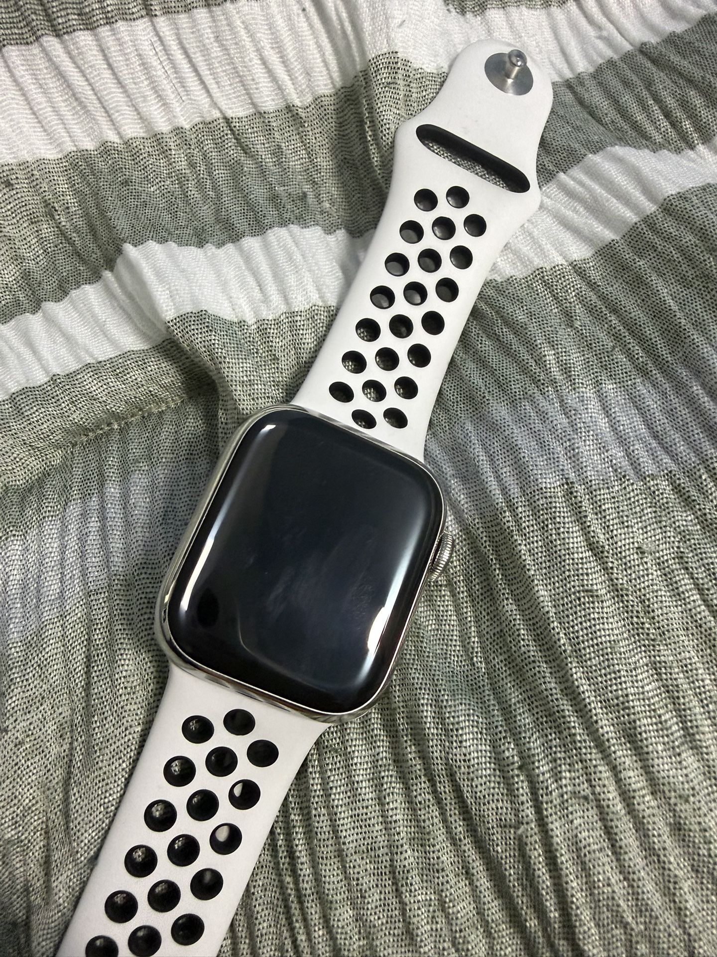 Apple Watch Series 8 Stainless Steel