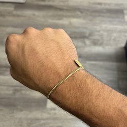 Miami Cuban link 14k Sin. 7.4g 14k. 3.25mm Bracelet 