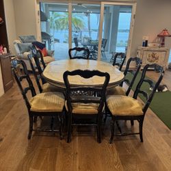 Dining Table And 8 Chairs 