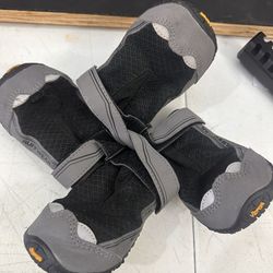 Dog Shoes (2.5-3”)