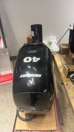 Mercury 40hp Fourstroke Engine, Brand new!