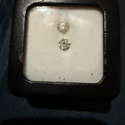Loose Diamonds 1 Ct Each 1 Lab Made $400  1 Natural 1100