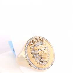 Daimond Ring Gold 10K Lion Style 