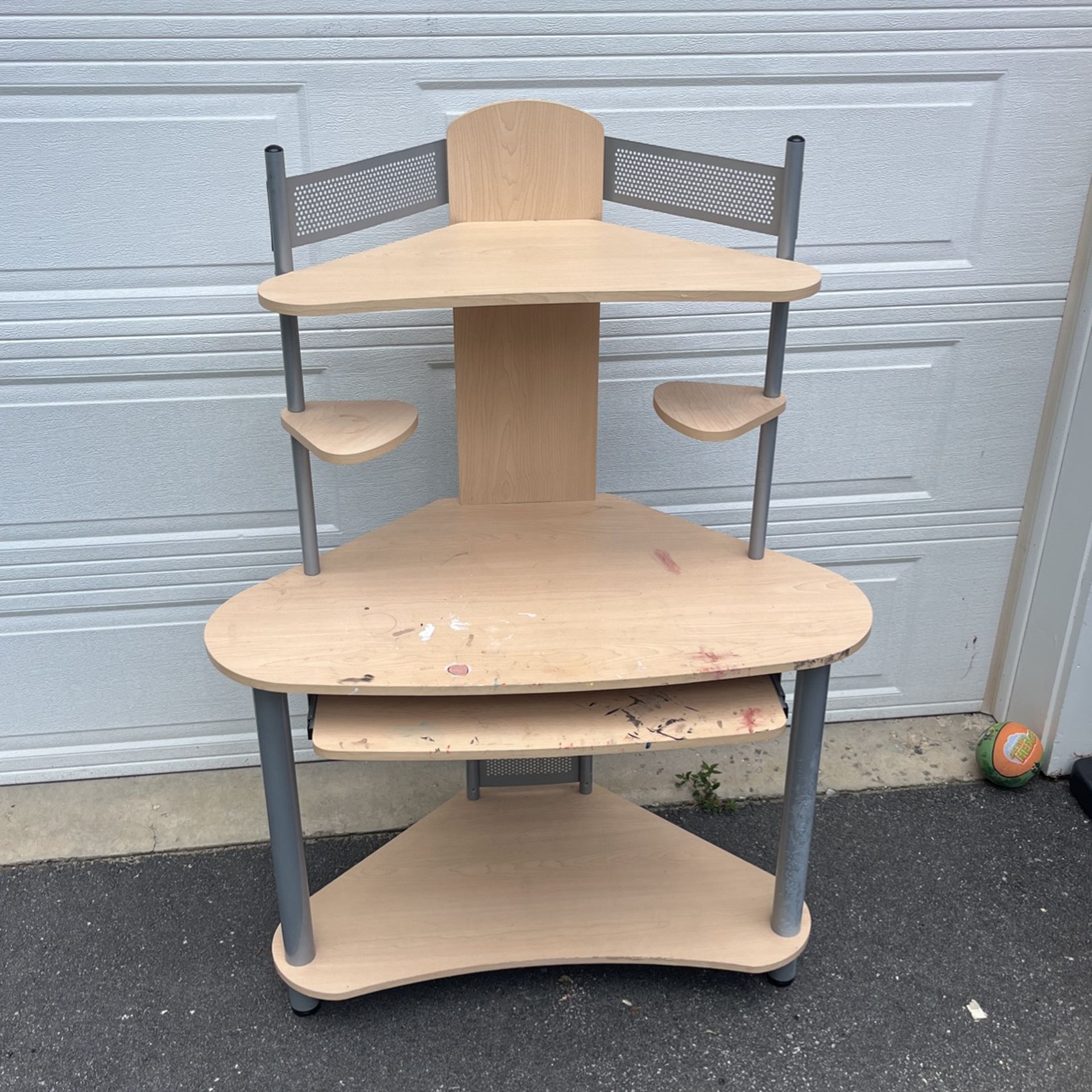 Desk