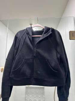 Lululemon Scuba Pullover Small/Med