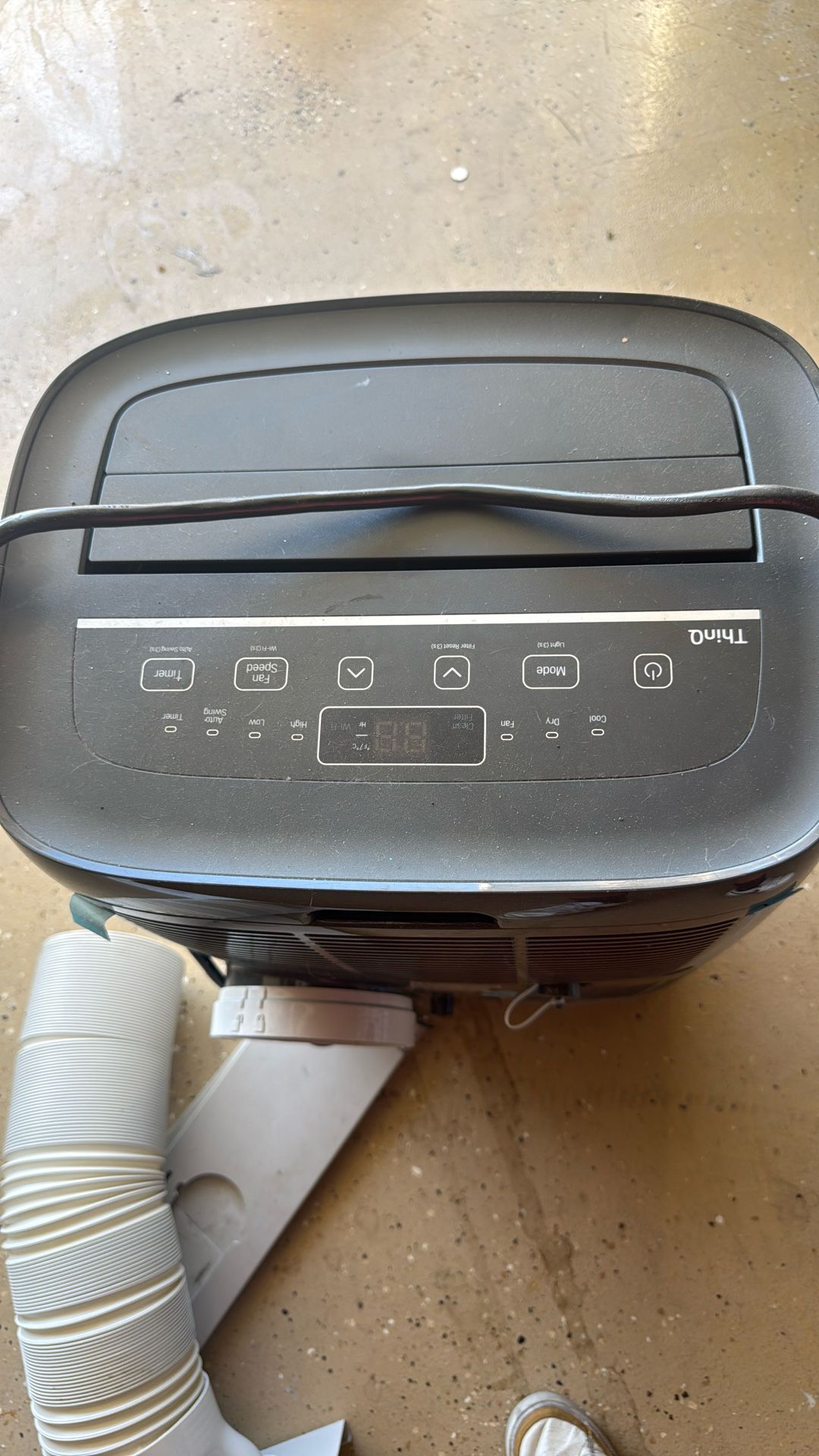 LG Portable Air Conditioner – Works Great! (w/ Hose)