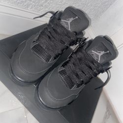 Retro Air Jordan’4s “Black Cats” 2020 Size 9