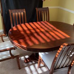 Dining Table - Rooms To Go