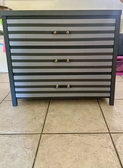 Wooden Dresser/ chest / drawers
