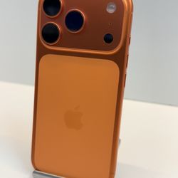 Apple iPhone 17 PRO 256gb. ( Fully Unlocked )