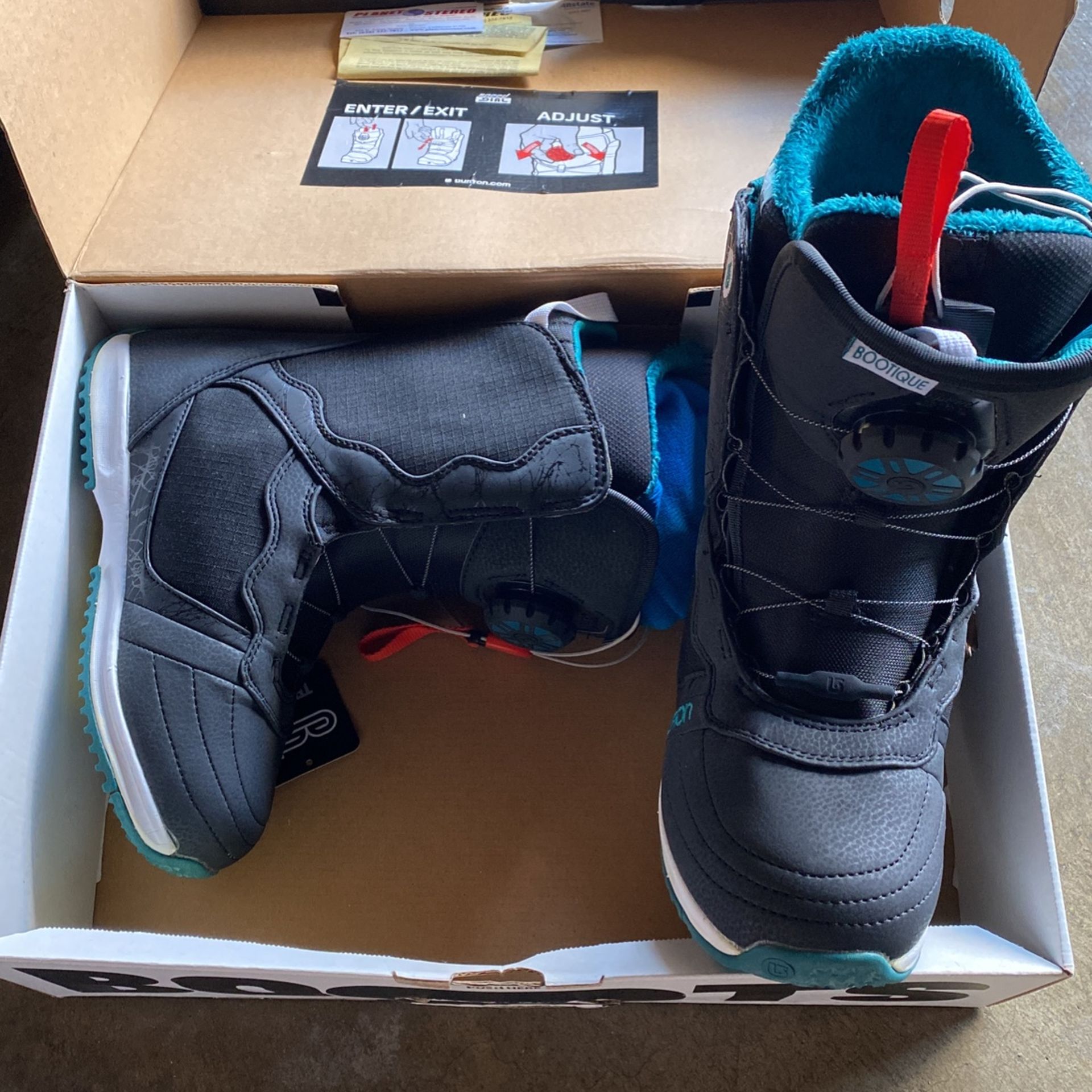Burton Bootique Women’s Size 7