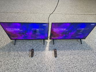 2 x 32" Vizio Smart TVs