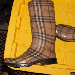 Burberry Rain boots