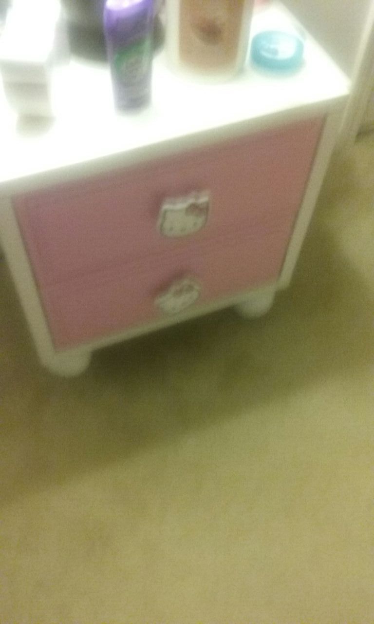 Hello Kitty Bed Set (Twin Size Bed Frame) also wall stickers