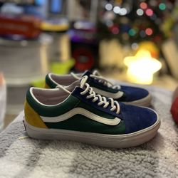 Vans Size 7 Women’s