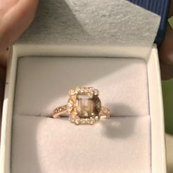 Antique Style 1.91 ct Champagne Pink Morganite & Diamond Ring 