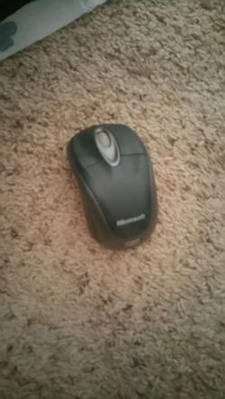 Wireless Microsoft mouse