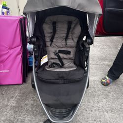 Graco Stroller Good Condition No Issues 50$