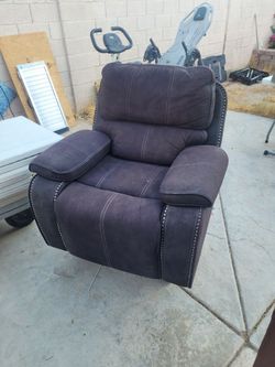 Recliner Chair