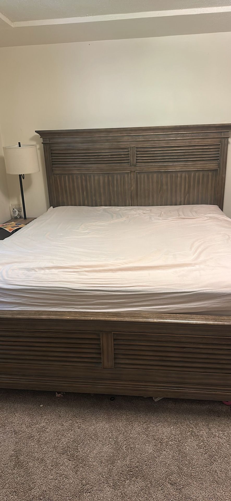 Cal king Bed And Frame