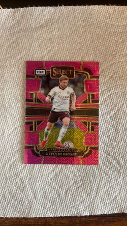 Kevin De Bruyne /199 Pink Mojo 2023-24 Select PANINI