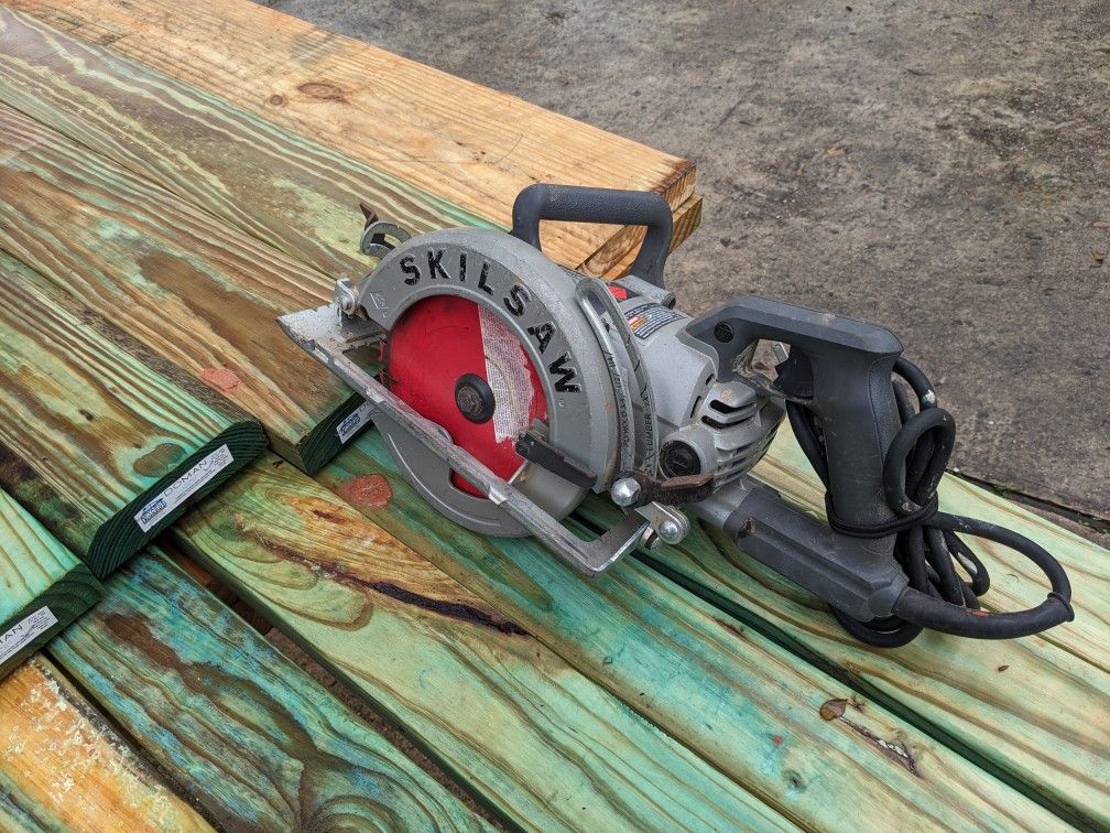 SKILSAW  WORM DRIVE  Low Useg 