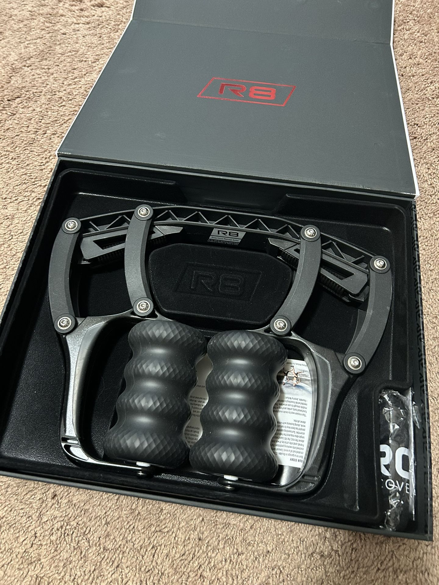 R8 Massage Roller