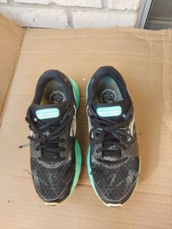 Brooks Launch 3 Women's Sneakers Shoes Size 8