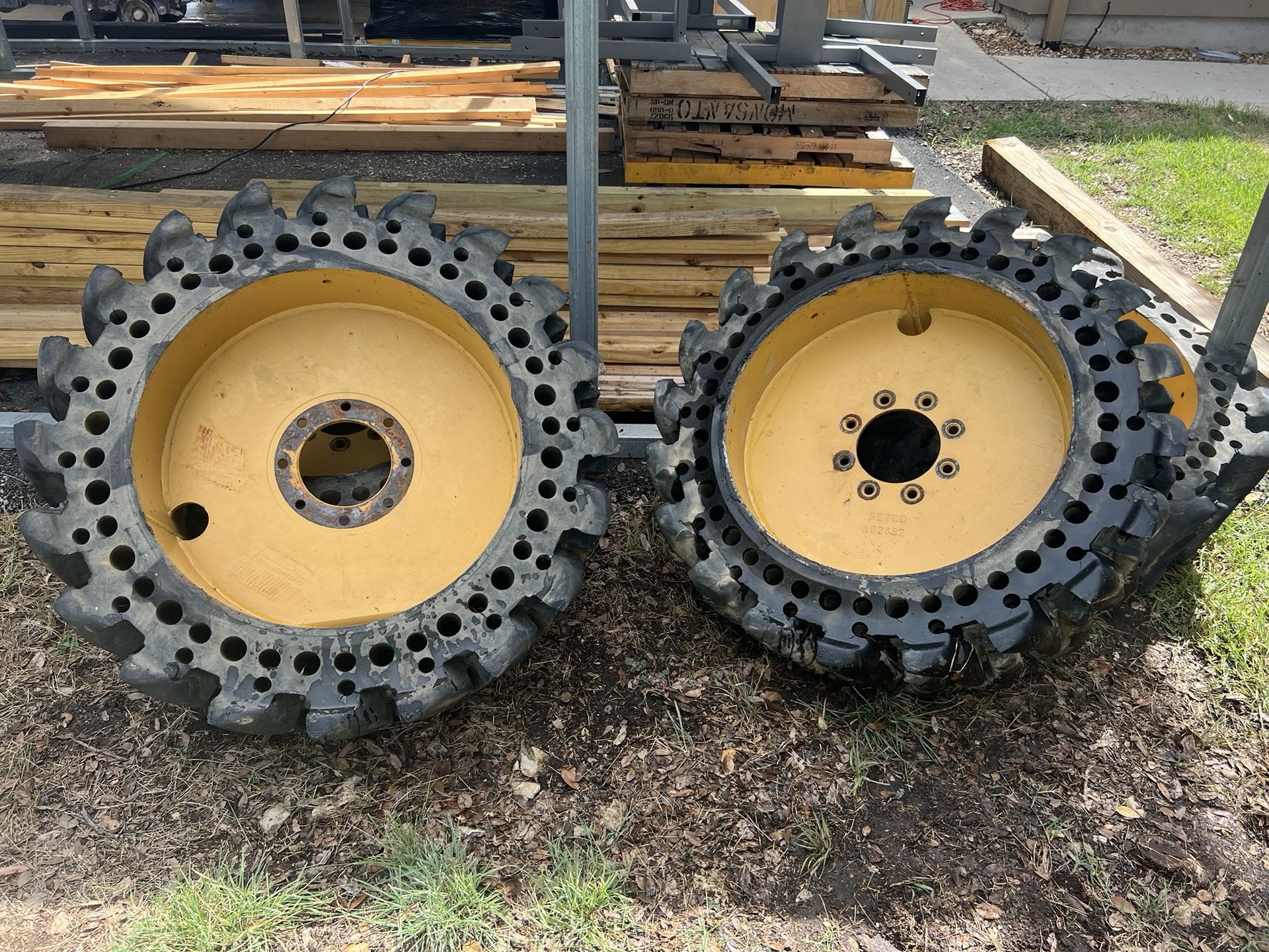 Setco Skid Steer Solid Tires & Rims