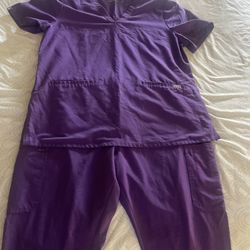 Nursing Scrubs 