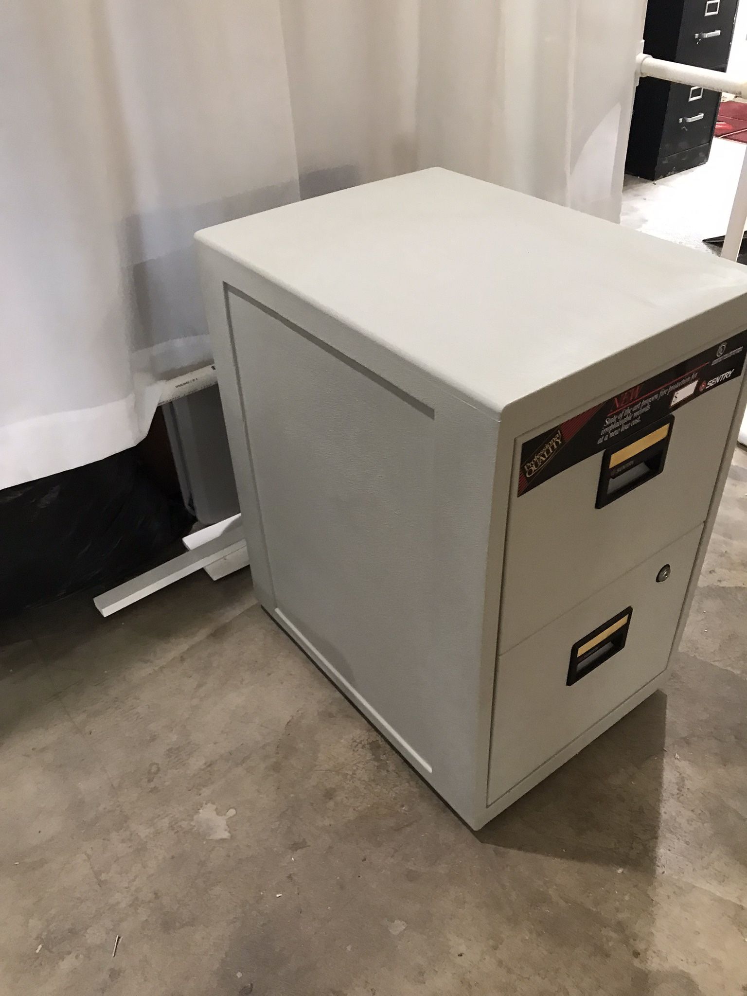 Sentry Fire Proof Two Drawer Filing for Sale in Carlisle Brks