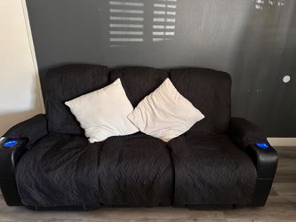 RECLINING SOFA