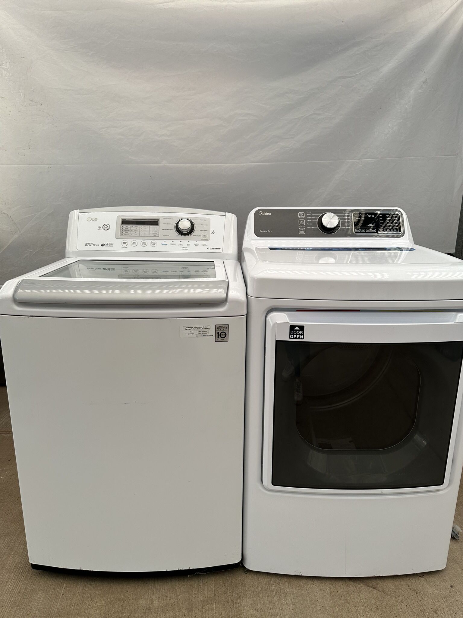 LG Washer And Gas Dryer Large Capacity 