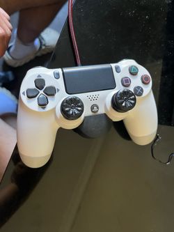 2 day used PS4 controller with back paddles, thumb grips, and usb cable