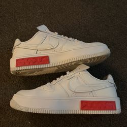 Women Air Force 1 Fontanka 