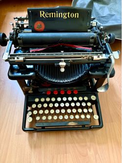 Antique Remington Standard 10 Typewriter circa 1910