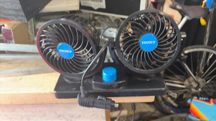 Fan for auto  12v plug